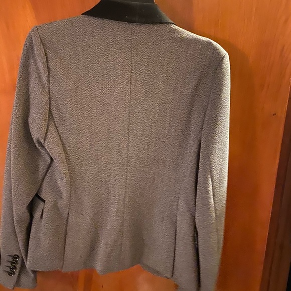 Express Blazer - Picture 3 of 3